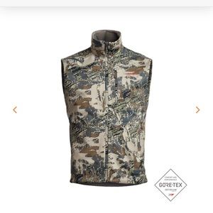 Sitka jet-stream jacket medium. In big game optifade open country.